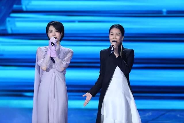 歌曲：岁月-王菲、那英高音质下载